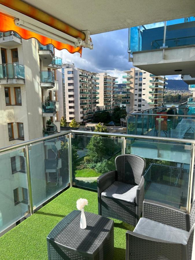 Marina Bay Apartman Budapeşte Dış mekan fotoğraf