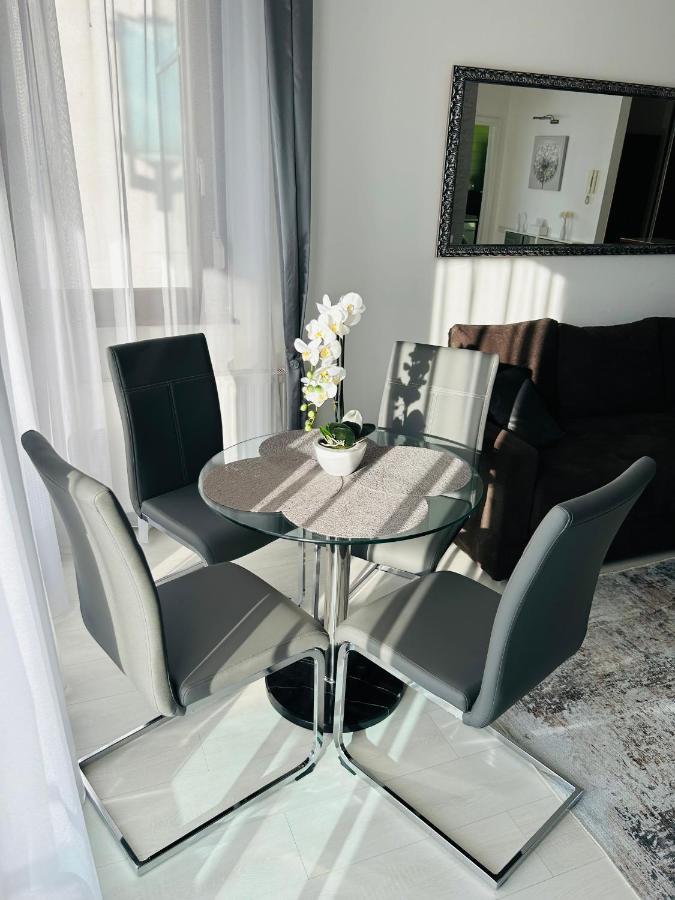 Marina Bay Apartman Budapeşte Dış mekan fotoğraf